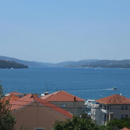 Okrug Gornji 13859a 트로기르