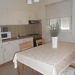 Okrug Gornji 13859a Apartman