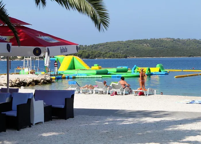 Okrug Gornji 13859a *