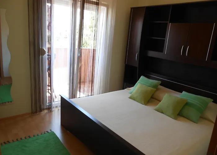 Okrug Gornji 13859a * Trogir