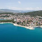 Okrug Gornji 13859a Lejlighed Trogir